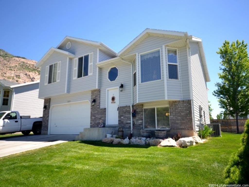 923 E Canfield, Ogden, UT 84404