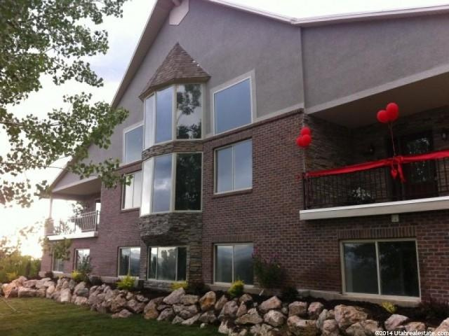 1459 E 250 N, Fruit Heights, UT 84037