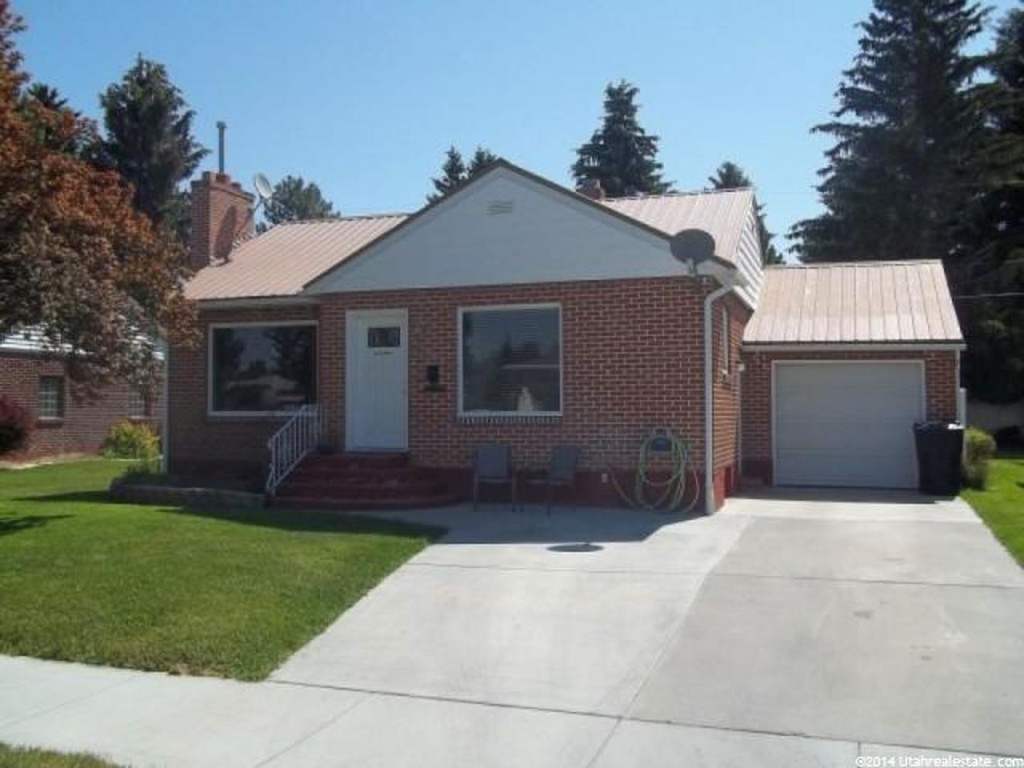133 S 300 E, Preston, ID 83263