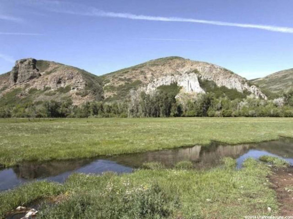 5400 N Woodenshoe Ln E, Peoa, UT 84061