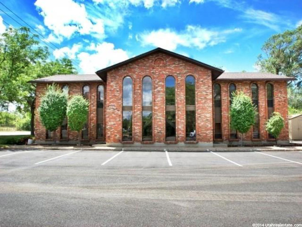 2649 N Main St E, Sunset, UT 84015