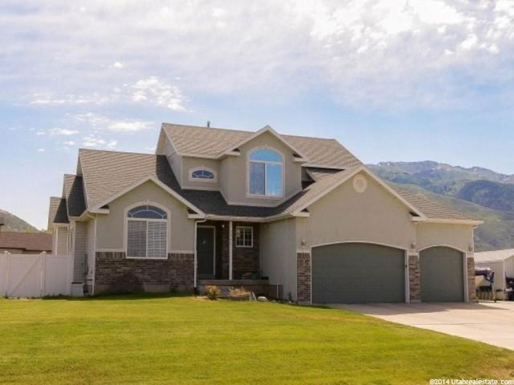 6844 S 1650 E, Uintah, UT 84405