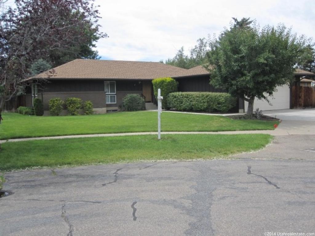 4479 S 1720 W, Roy, UT 84067