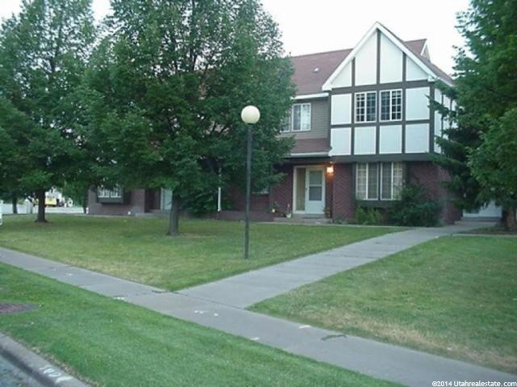 488 E 200 S #A-2, Clearfield, UT 84015