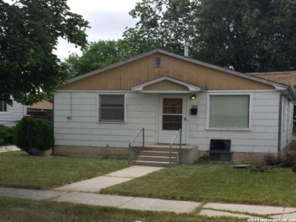 245 N 200 E, Tremonton, UT 84337