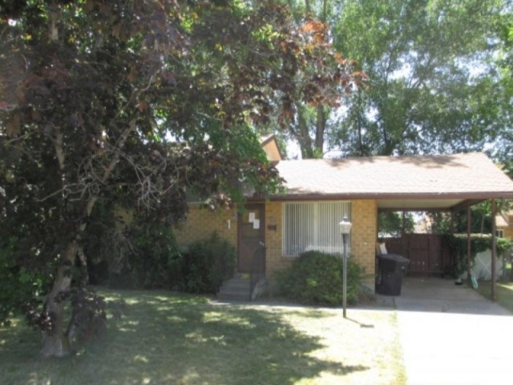 9716 S Jade Dr E, Sandy, UT 84094