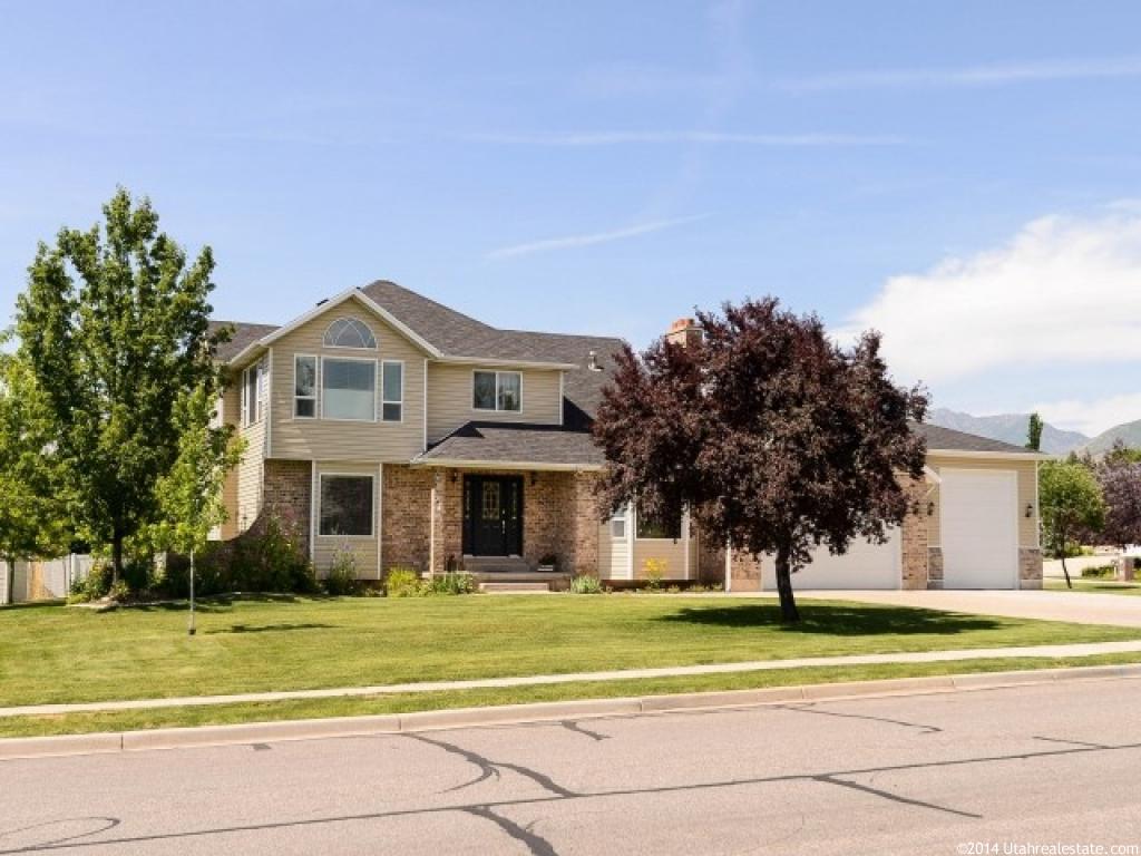 211 E Boynton Rd N, Kaysville, UT 84037