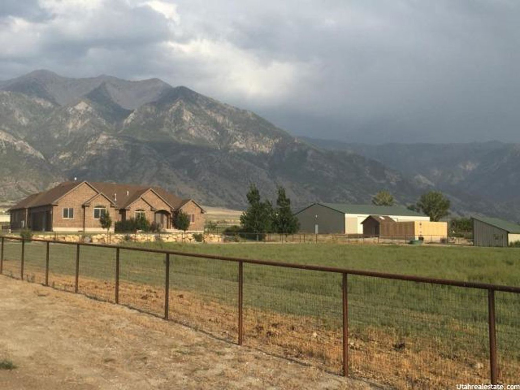 288 E 1700 N, Mona, UT 84645