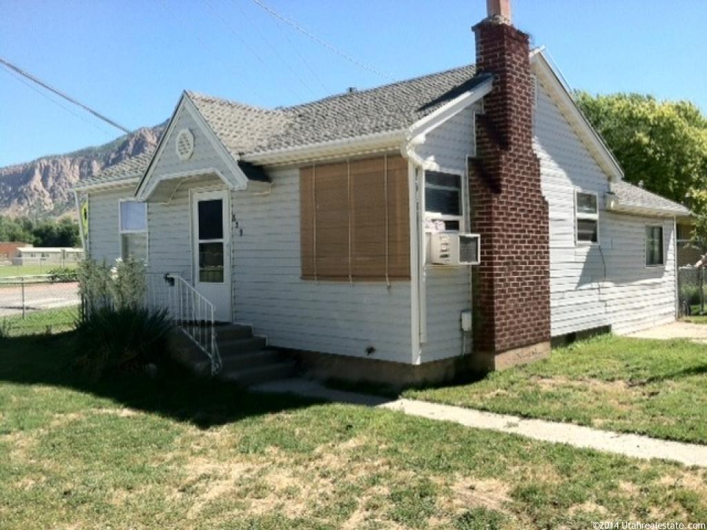 859 E Canyon Rd S, Ogden, UT 84404
