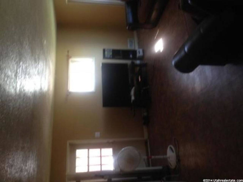 283 E 4350 S, Washington Terrace, UT 84405