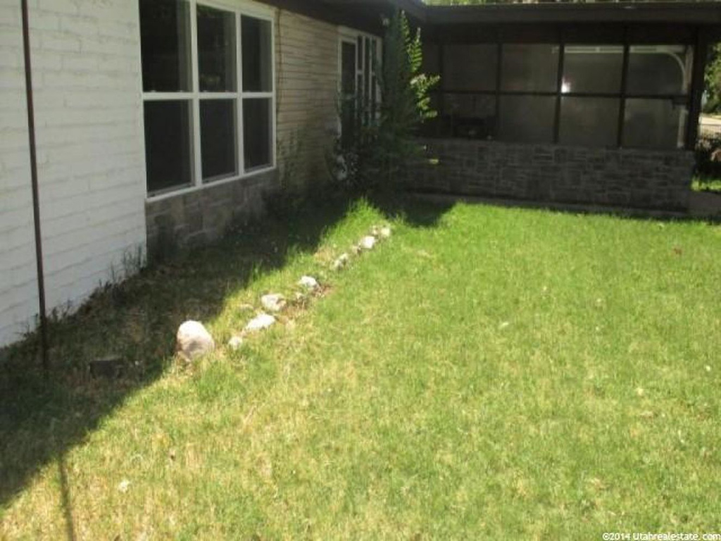 2320 S Taylor Ave E, Ogden, UT 84401
