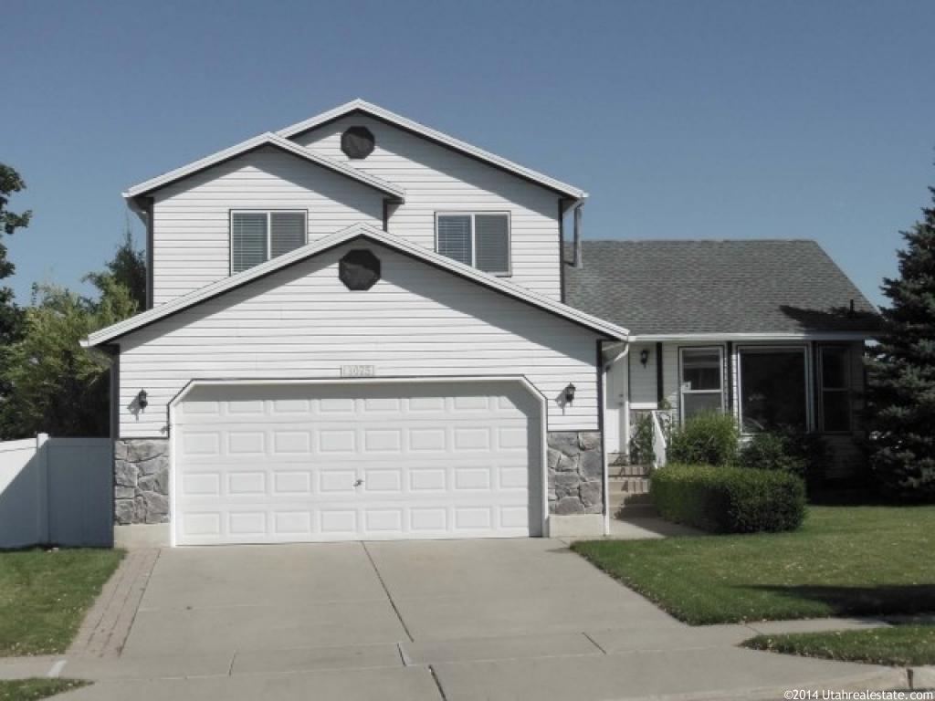 1075 E Pheasant View Dr, Layton, UT 84041