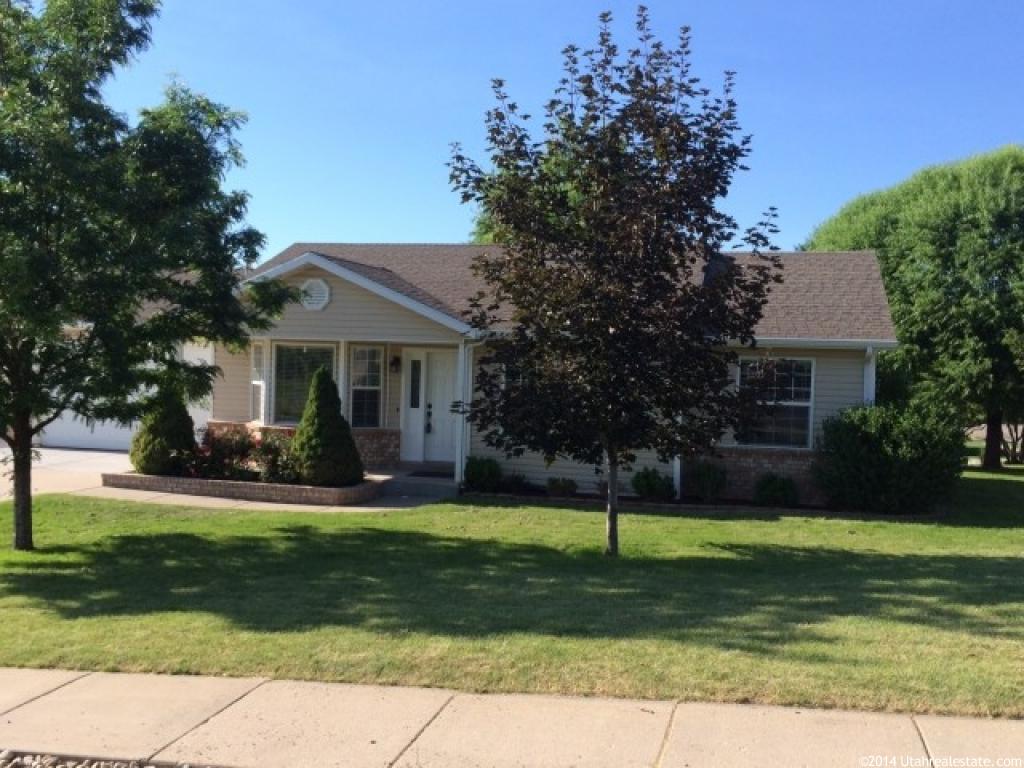 1649 E Antelope Dr N, Layton, UT 84040