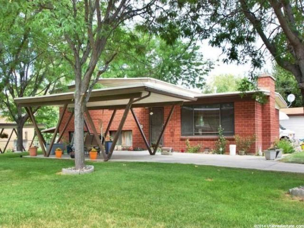 5745 S 2550 W, Roy, UT 84067