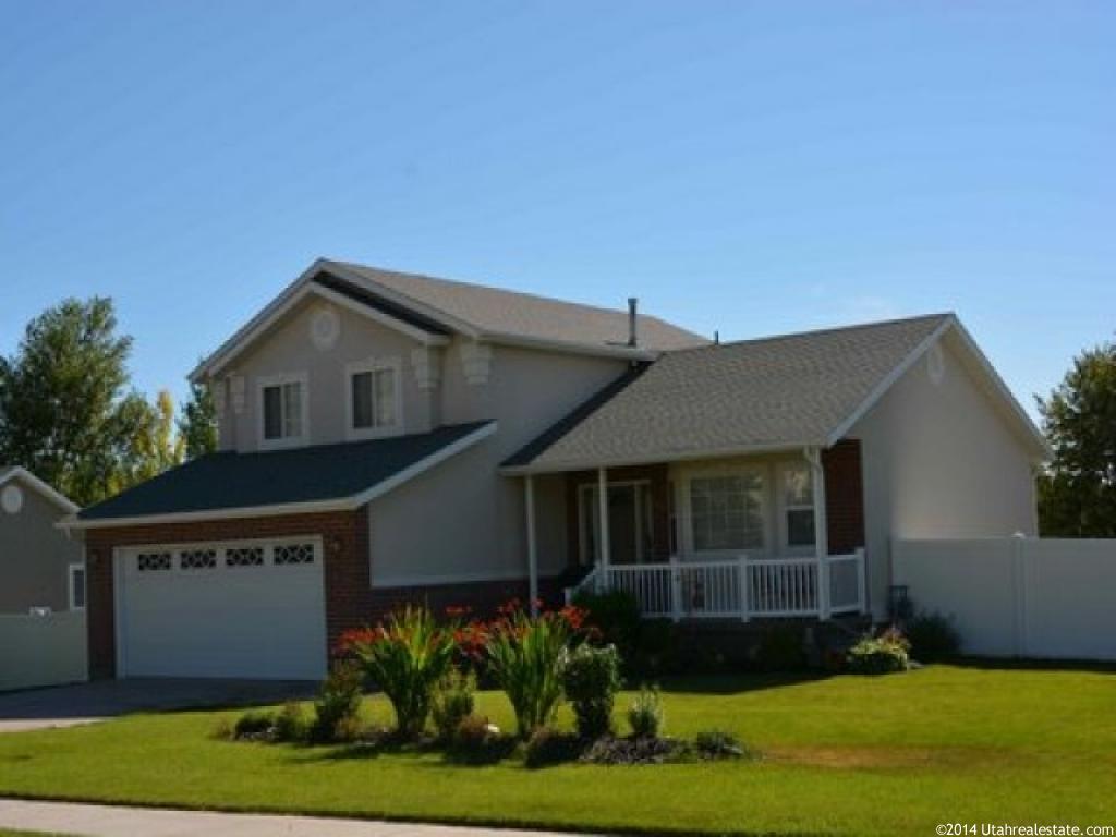 229 N Hillside Dr, Smithfield, UT 84335