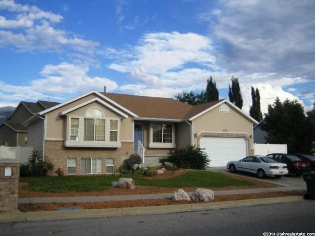 1638 N 25 E, Layton, UT 84041