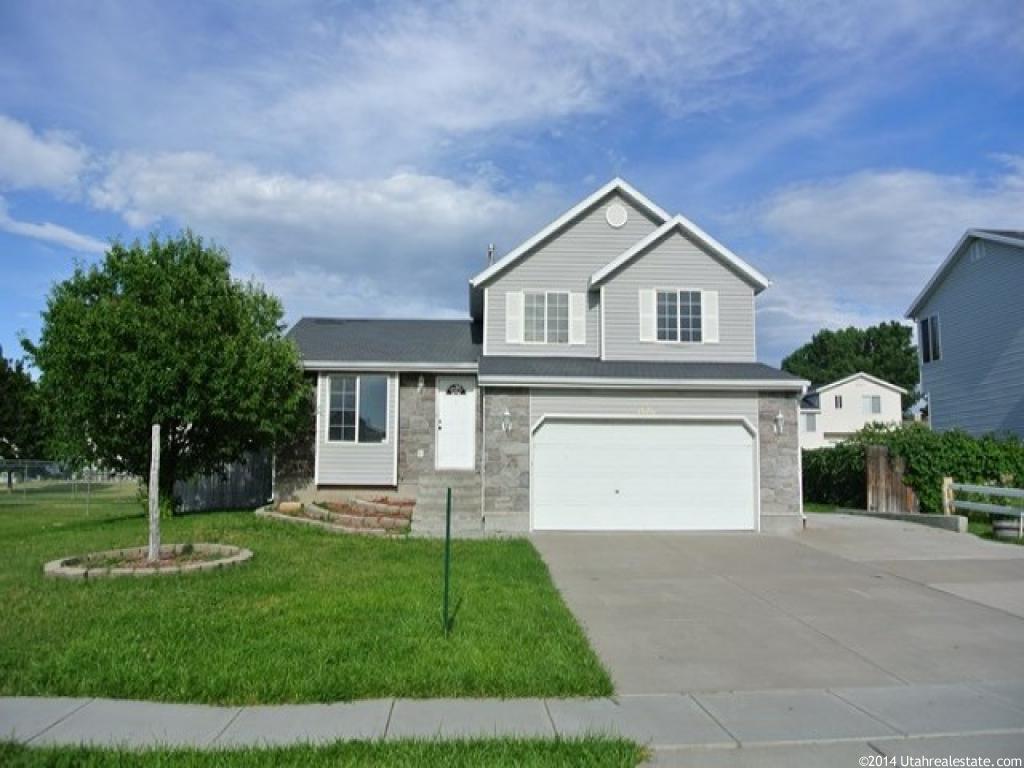 1676 N 775 W, Clinton, UT 84015