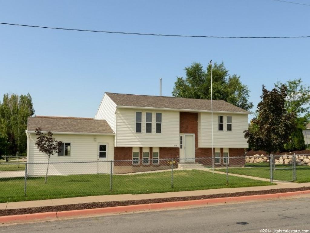 2918 W 5200 S, Roy, UT 84067