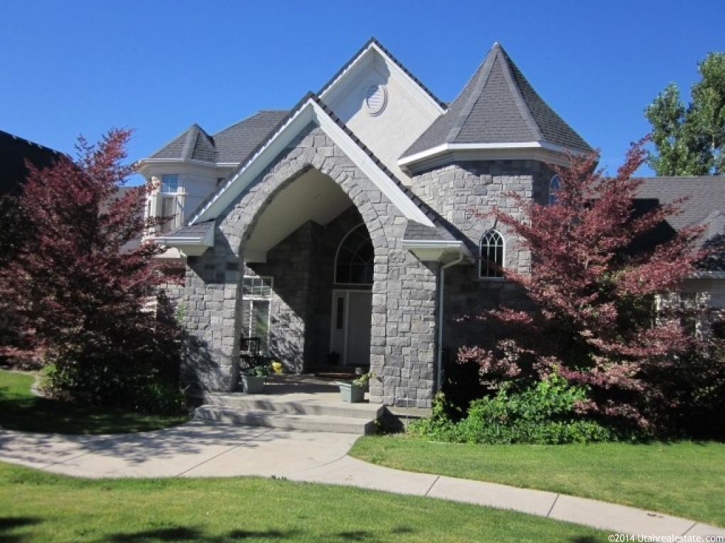 1645 N Camelot E, North Logan, UT 84341