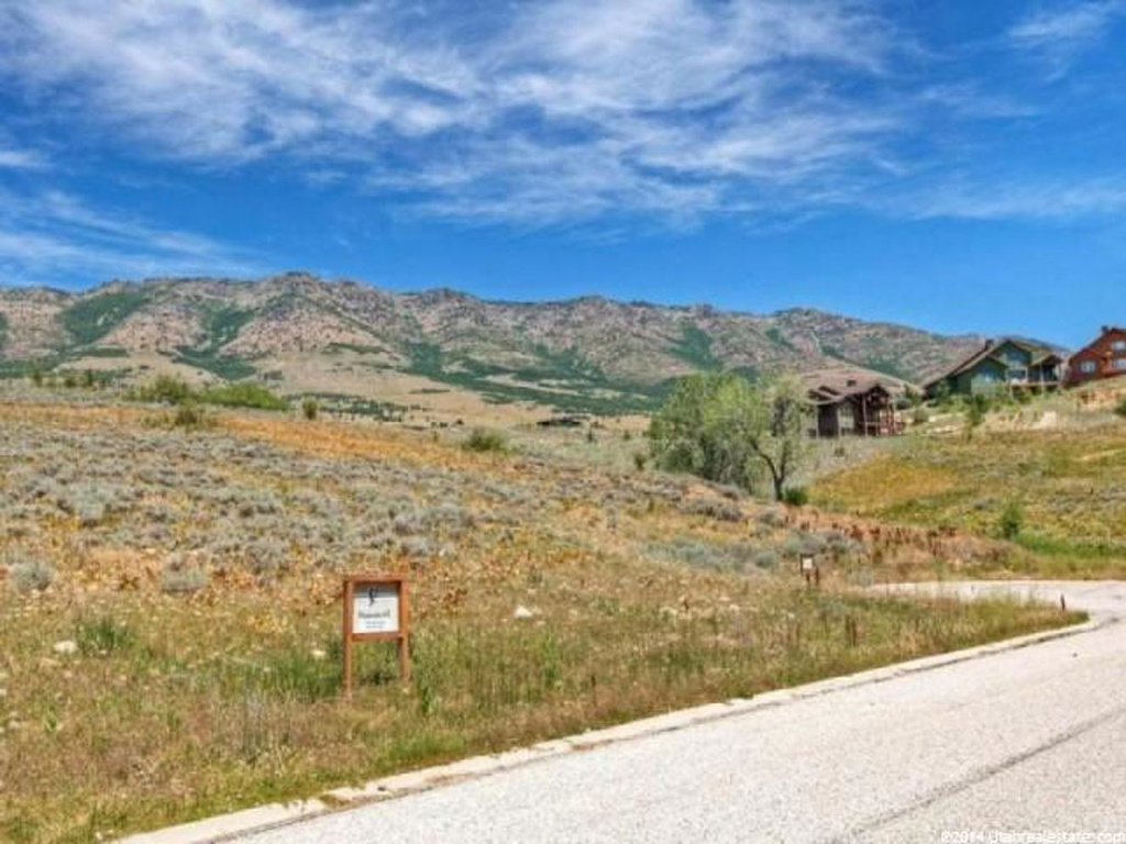 5436 E Eagle Crest Ct N #2, Eden, UT 84310