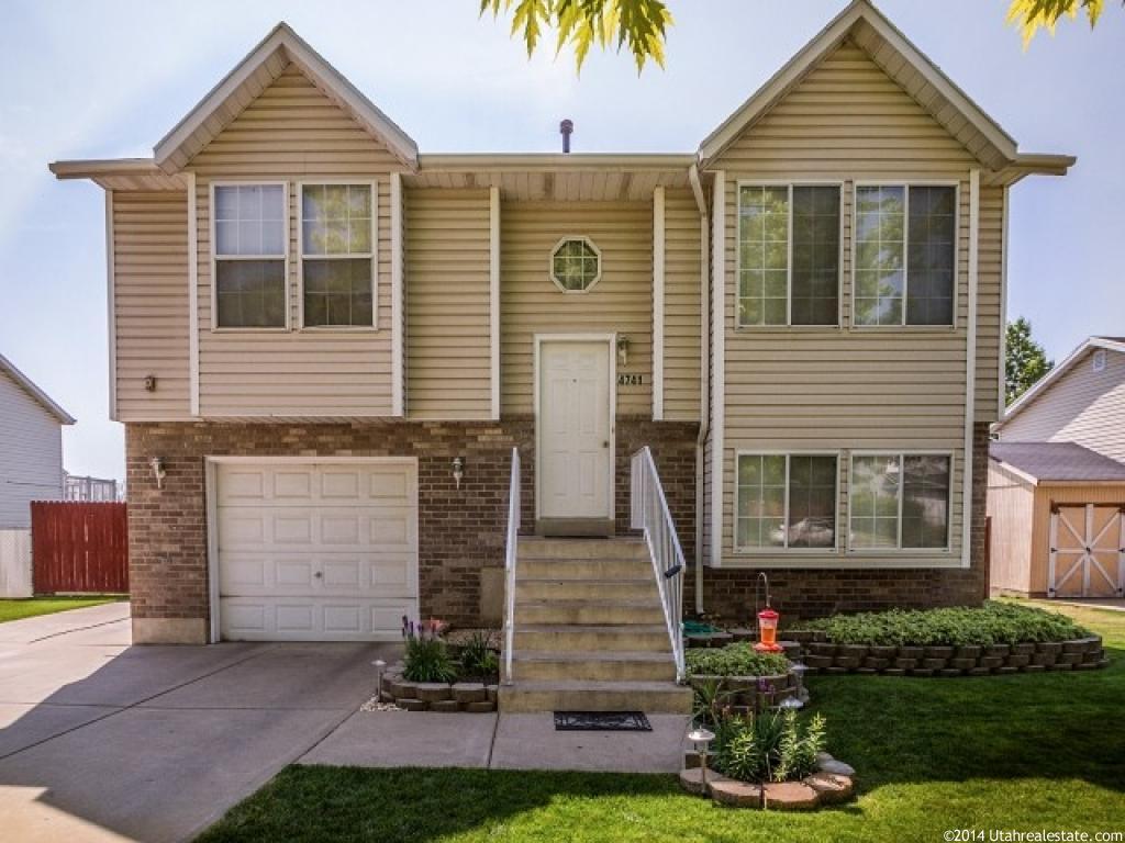4741 S 2675 W, Roy, UT 84067