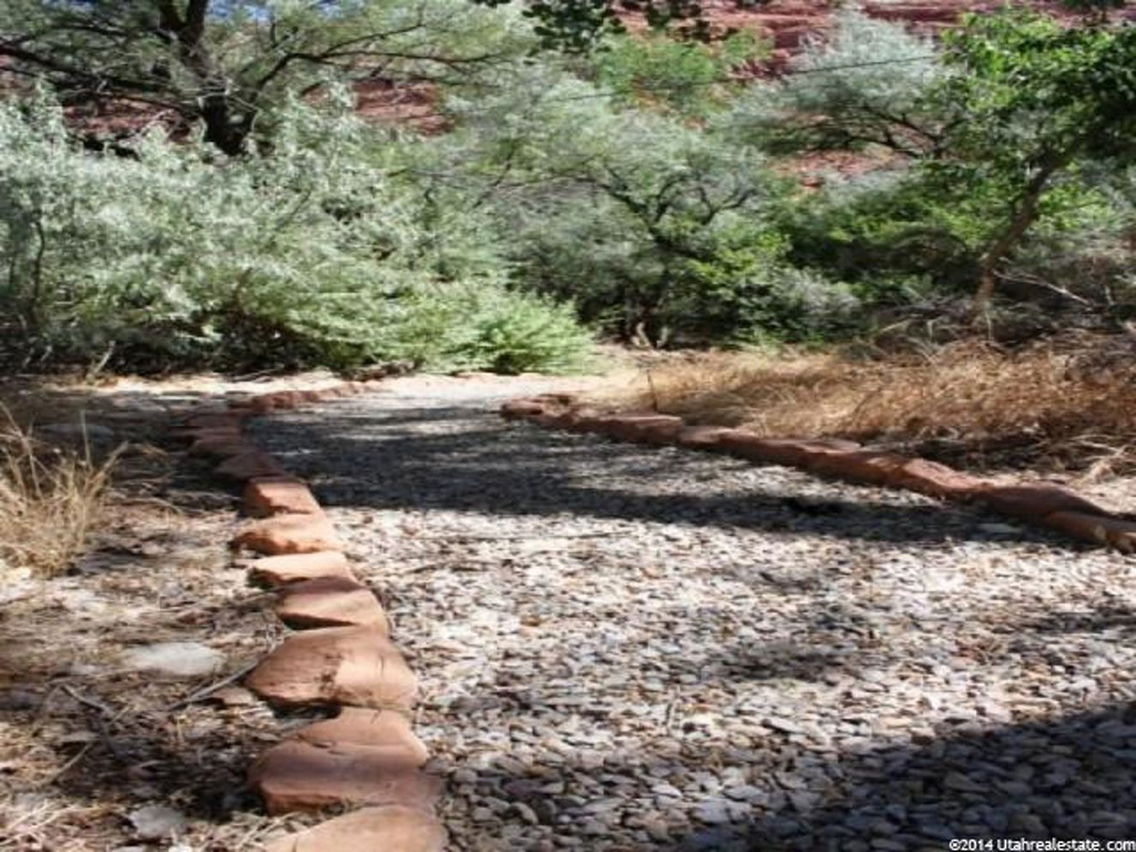 1295 E Dream Dr #16, Moab, UT 84532