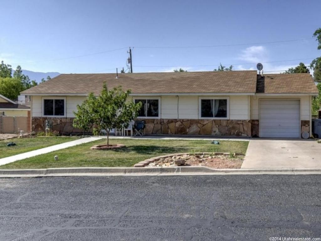 71 E 320 N, La Verkin, UT 84745