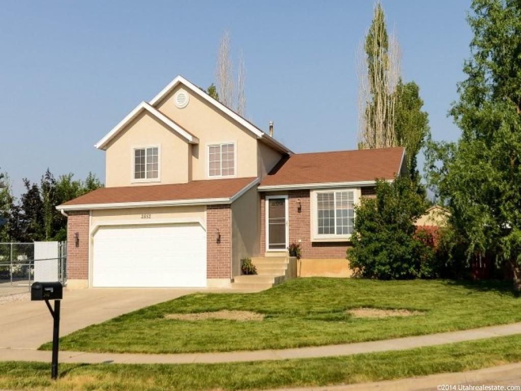 2852 W 4200 S, Roy, UT 84067
