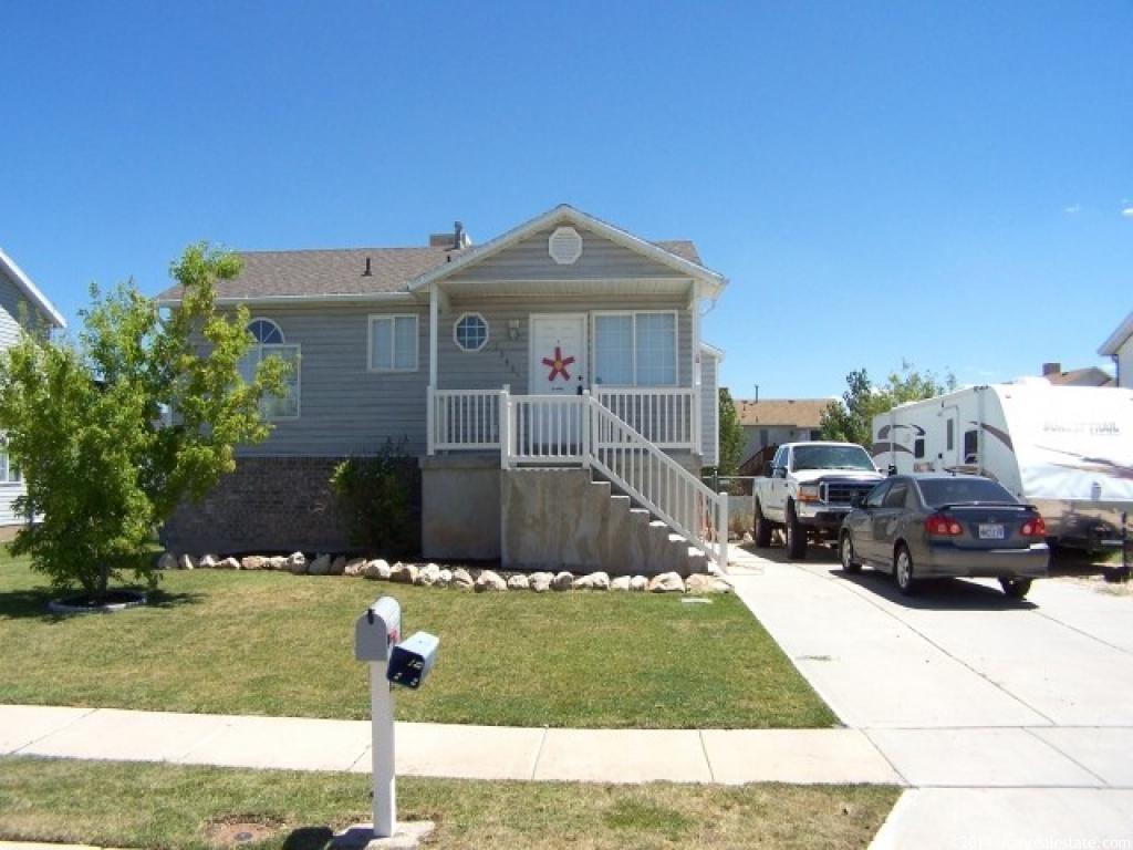 5348 S 4300 W, Roy, UT 84067