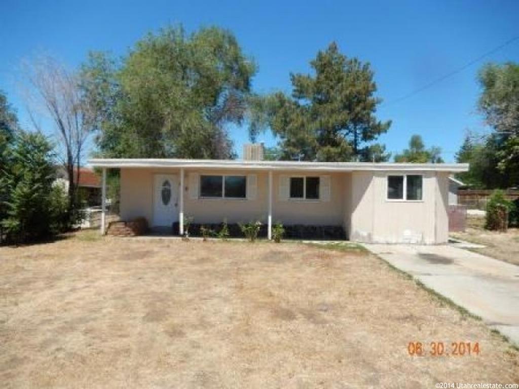 769 E Geranium St, Sandy, UT 84094