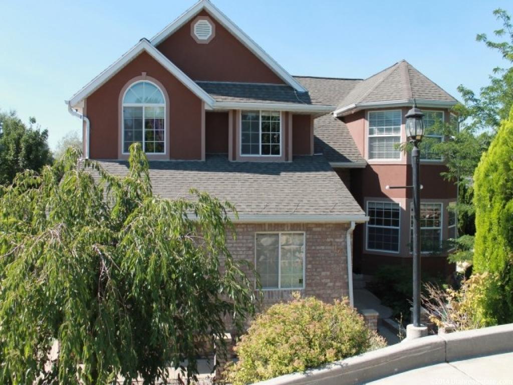 1216 E 2000 N, Layton, UT 84040