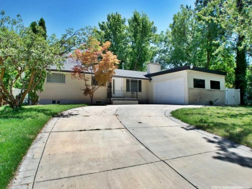 3160 S Iowa Ave E, Ogden, UT 84403