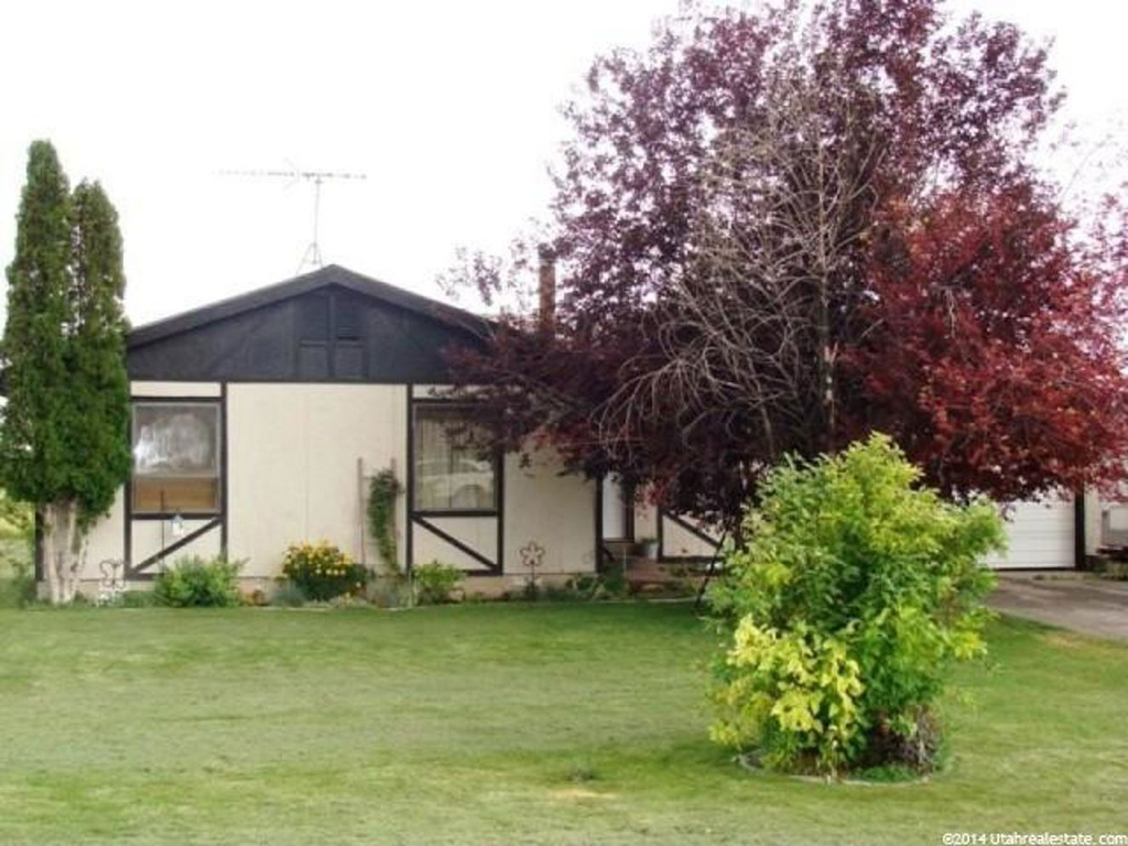47 S 200 E, Paris, ID 83261