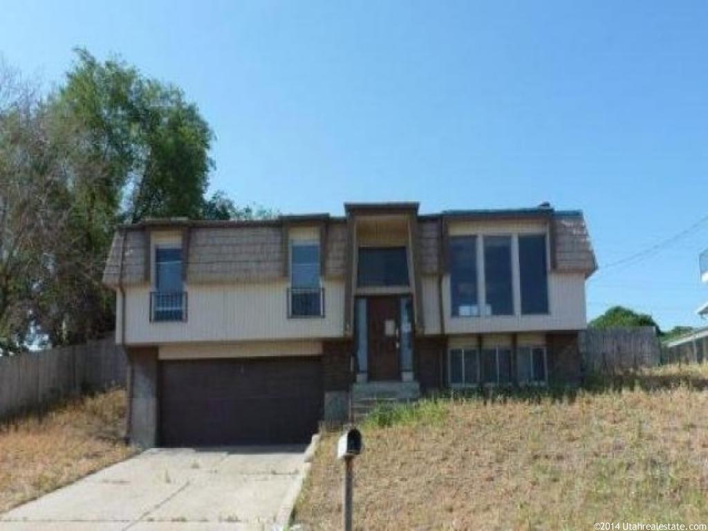 1975 W 3725 S, Roy, UT 84067
