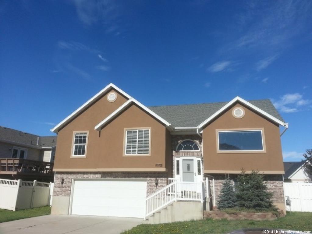 7529 S 2020 E, South Weber, UT 84405