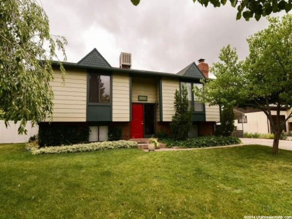 2007 E 5875 S, South Ogden, UT 84403