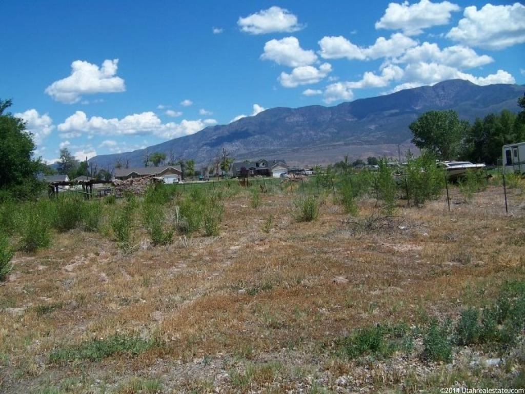 438 N 100 E, Elsinore, UT 84724