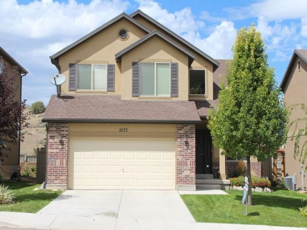 2873 E Hideout Dr, Eagle Mountain, UT 84005