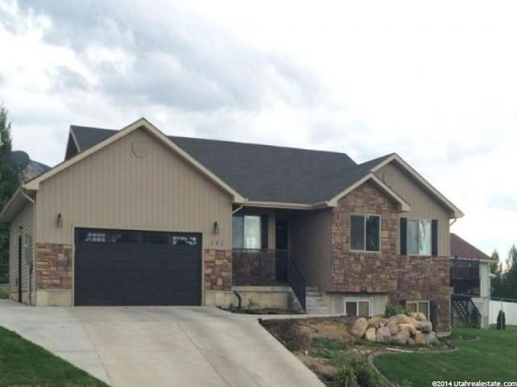 142 E 500 N, Millville, UT 84326
