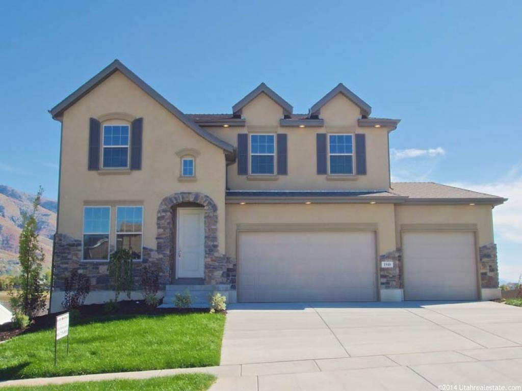 1948 E Redshoulder Dr, Layton, UT 84040