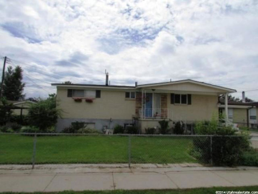 218 E Diamond St., Layton, UT 84041