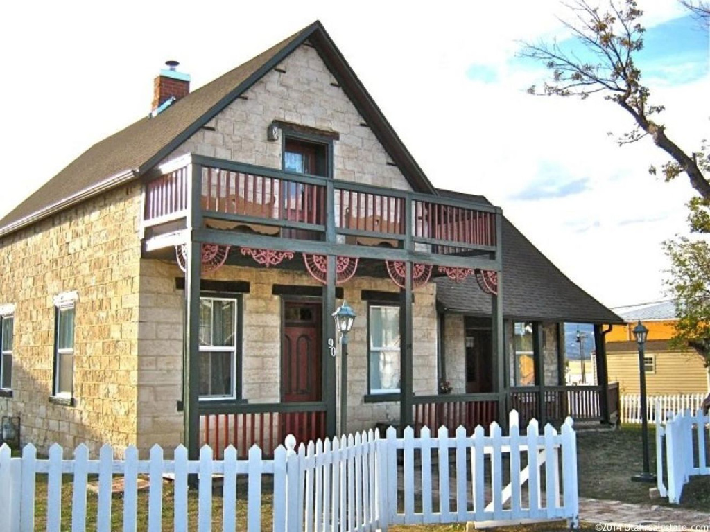 90 S 100 E, Manti, UT 84642