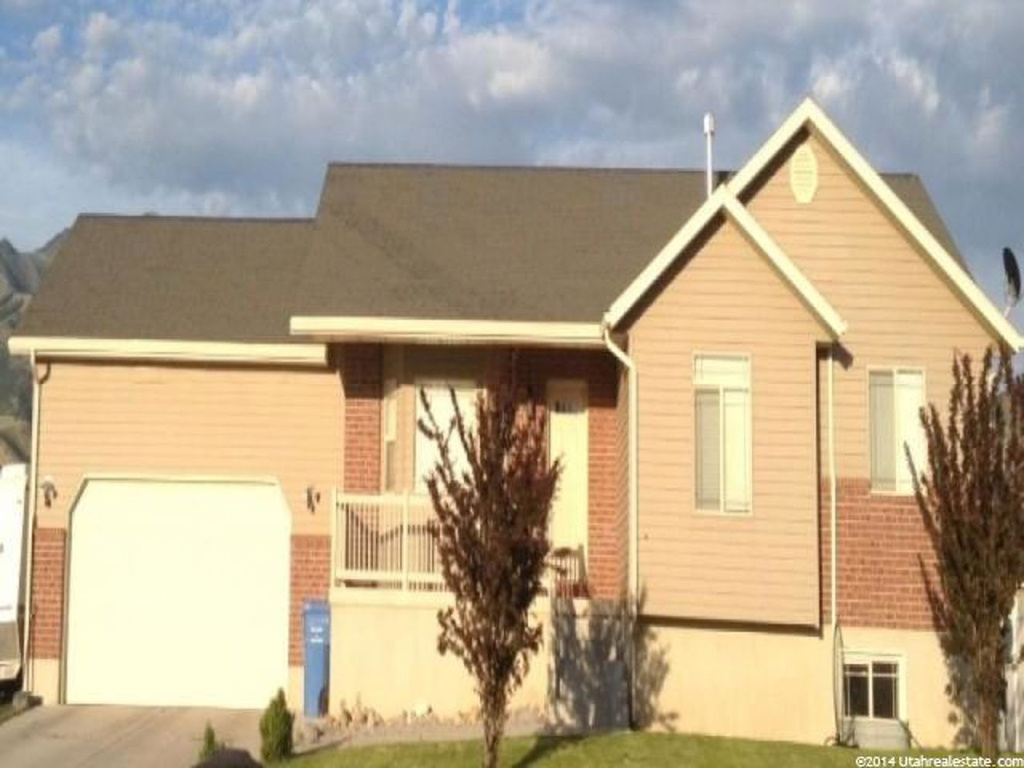 334 S 200 W, Hyde Park, UT 84318