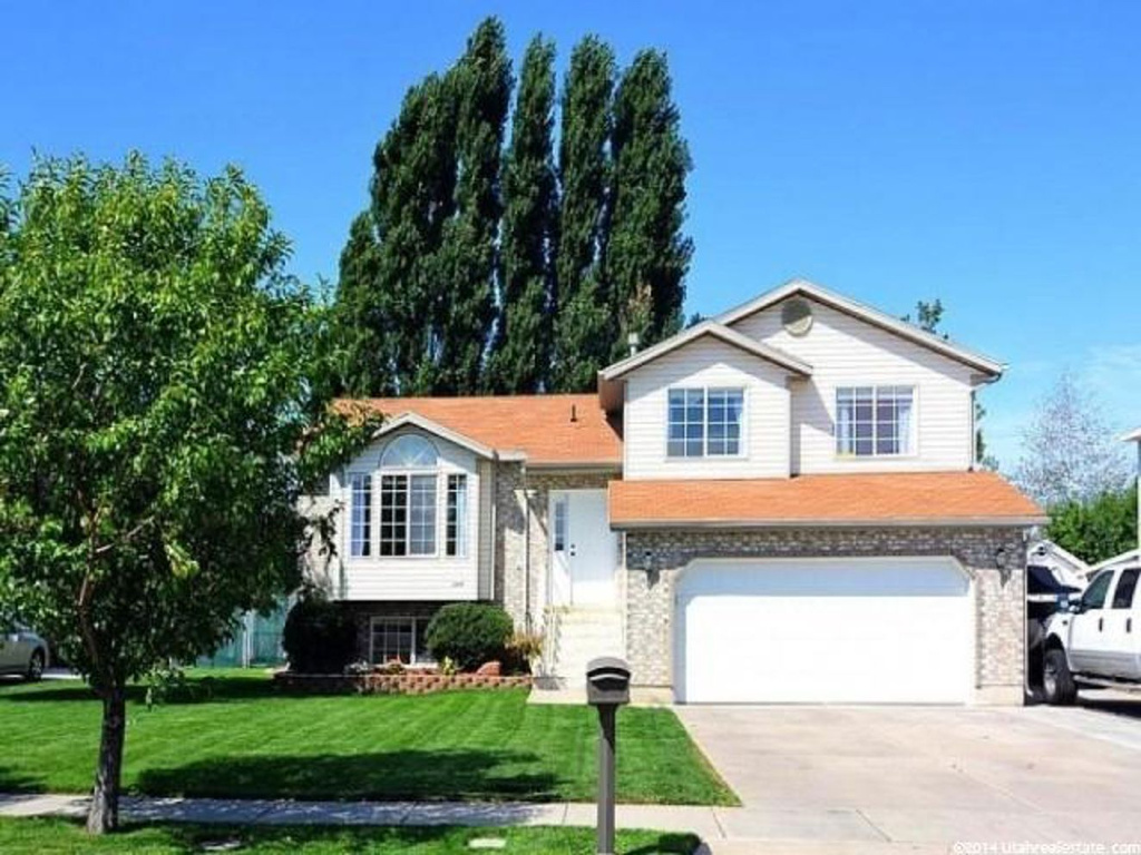 2019 N 950 W, Clinton, UT 84015