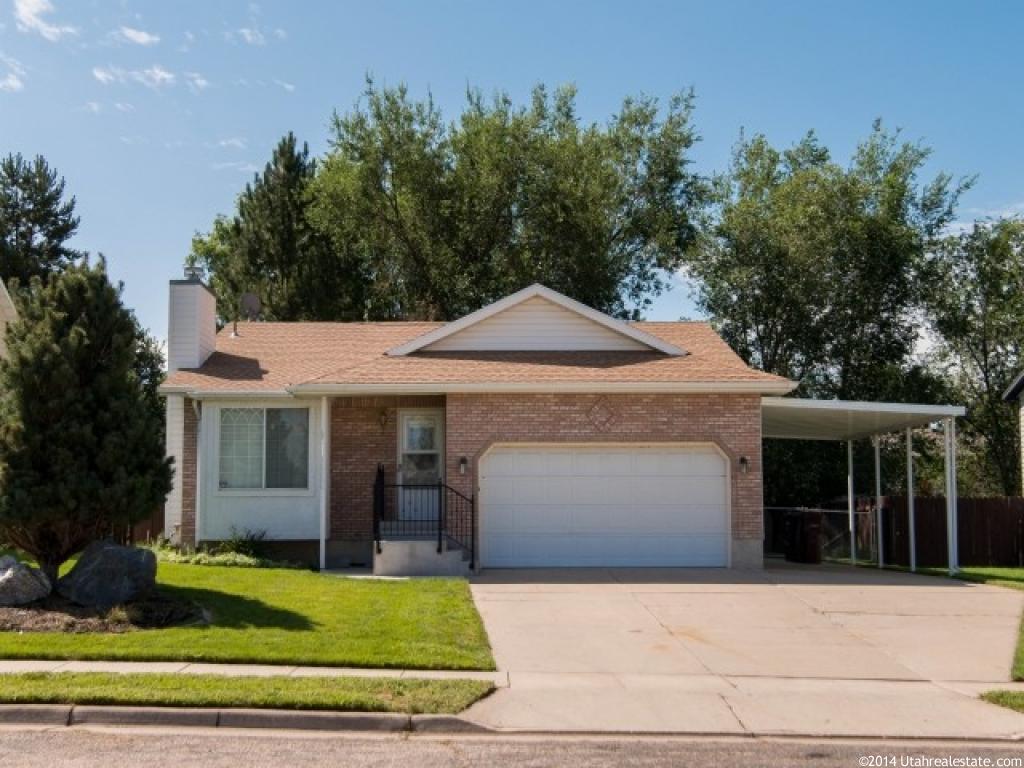 2943 W 4275 S, Roy, UT 84067