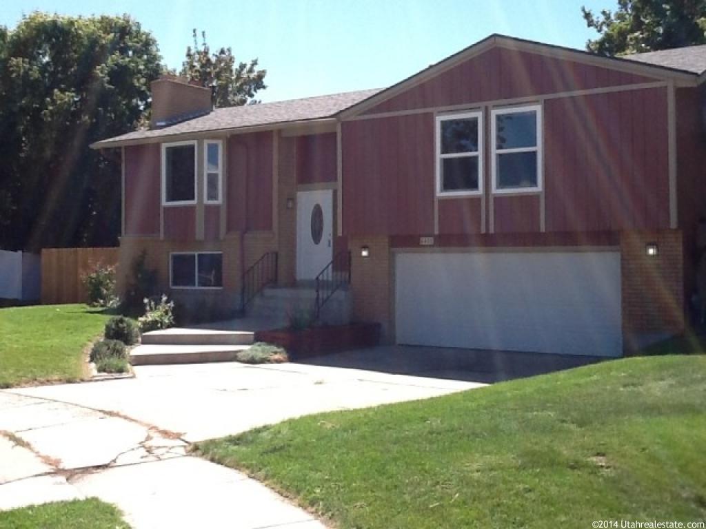 4481 S 1625 W, Roy, UT 84067
