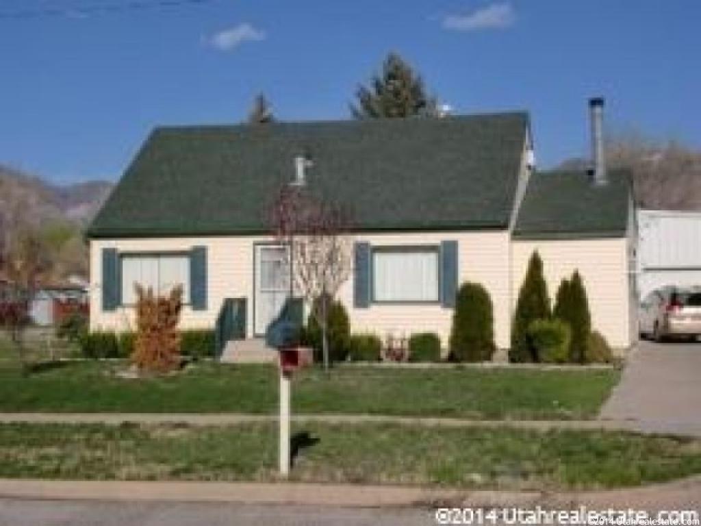 2462 S E Ave W, Ogden, UT 84401