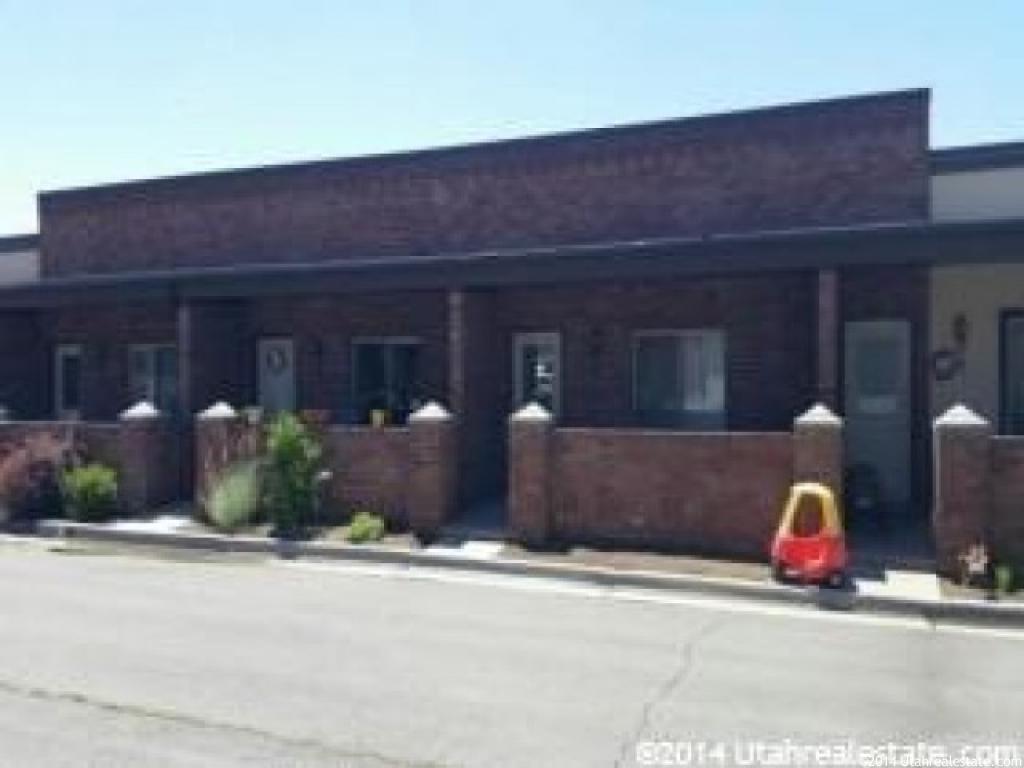 44 W 200 N #4, Bountiful, UT 84010