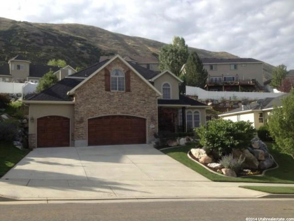 452 E Brew S, Draper, UT 84020