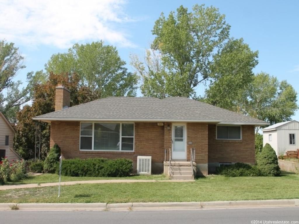 5429 S 2300 W, Roy, UT 84067